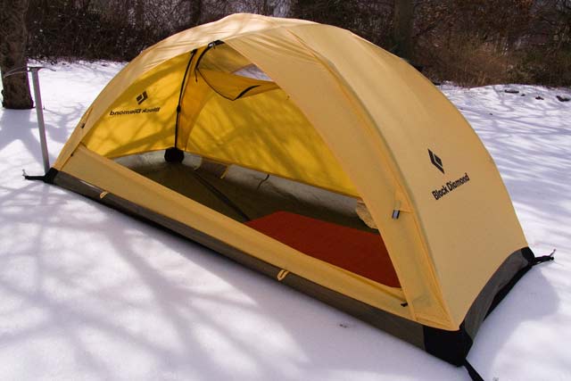 BD OneShot Tent - Front View